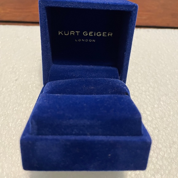 (1) ONE! Blue Kurt Geiger London REPLACEMENT RING BOX! Only the box is for sale! - Picture 3 of 7